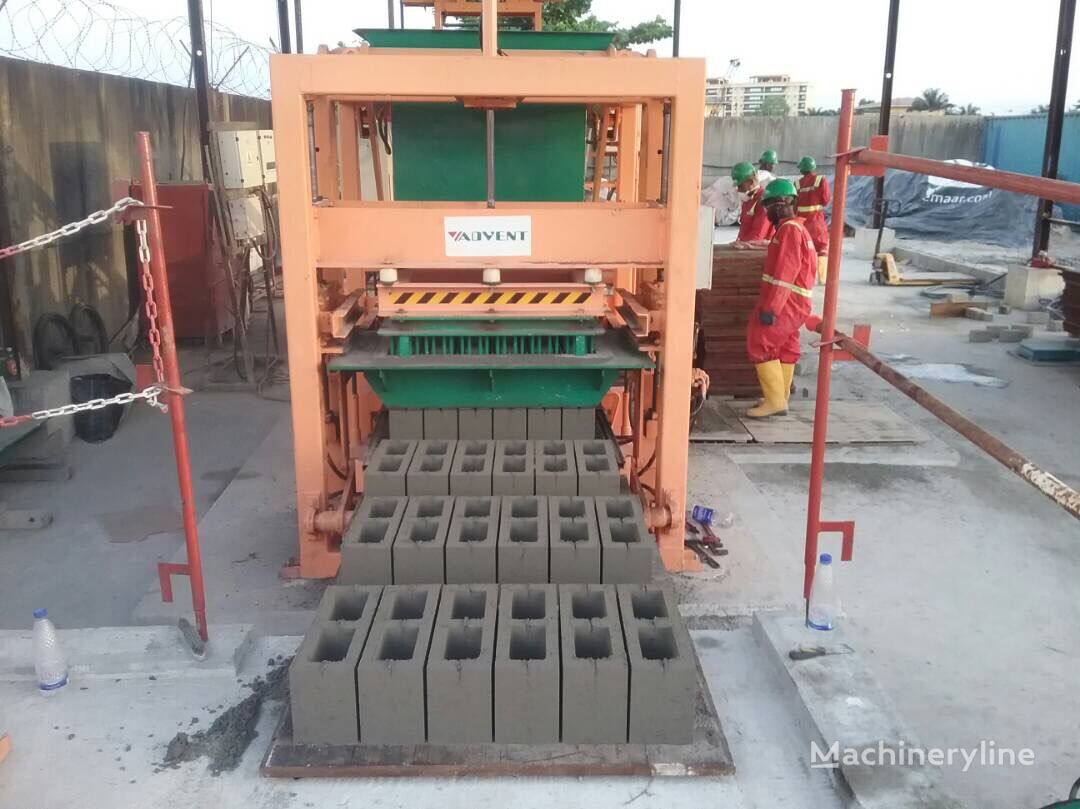 jauns Conmach BlockKing-18MS Concrete Block Moulding Machine-6.000 units/shift aprīkojums betona bloku ražošanai
