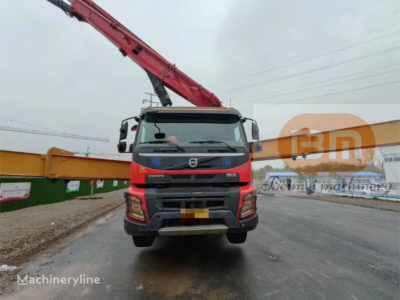 Sany 68M Concrete Pump Trailer  uz šasijas Volvo betona sūknis