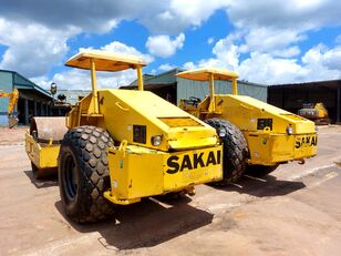 SAKAI SV512D + SV512TF ceļa veltnis